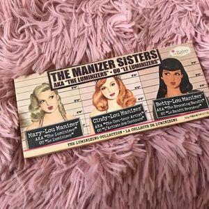The balm luminizer trio- blush bronzer,highlighter